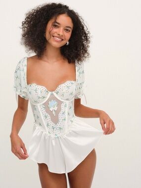 For Love and Lemons Budding Blossom Sleep Romper Size Medium NWT